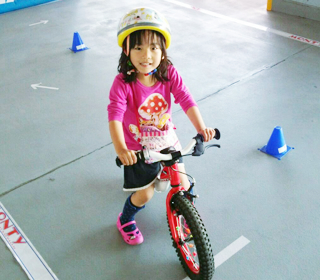 高知県初！キックバイクが遊べる広場
